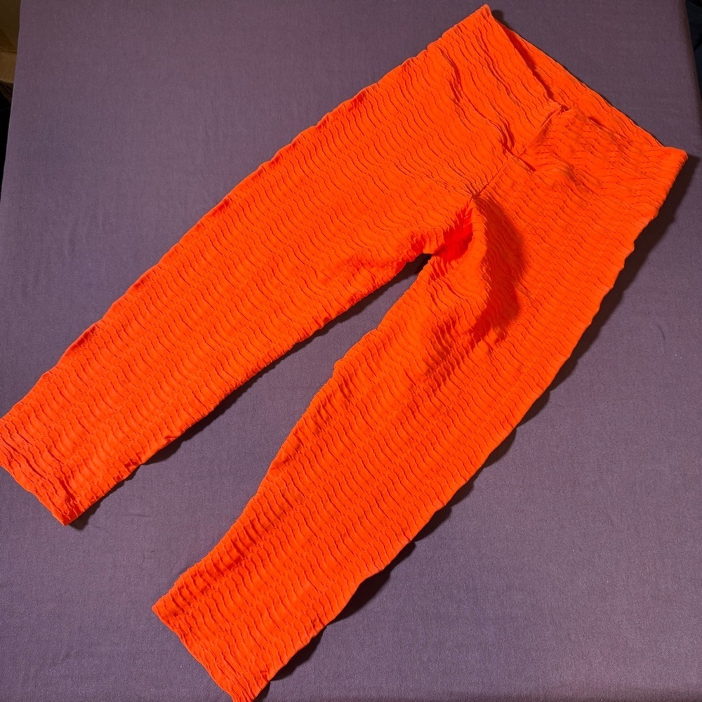 Booty By Brabants Croco Skin Seamless Cropped Leggings Orange - One Size - NWOT